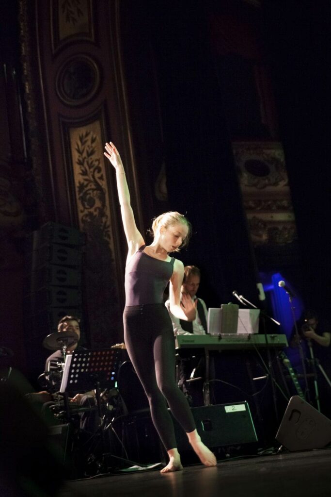 Spectacle Electrogenese, de la chorale universitaire de Nancy, Salle Poirel, 2018. Photographié par Alice Meyer