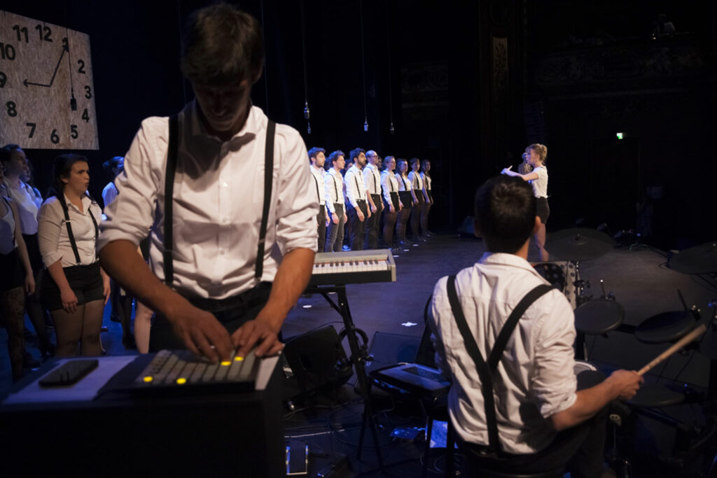 Spectacle Electrogenese, de la chorale universitaire de Nancy, Salle Poirel, 2018. Photographié par Alice Meyer